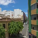 Homeforguest Stylish And Modern Apartment Overlooking Las Canteras